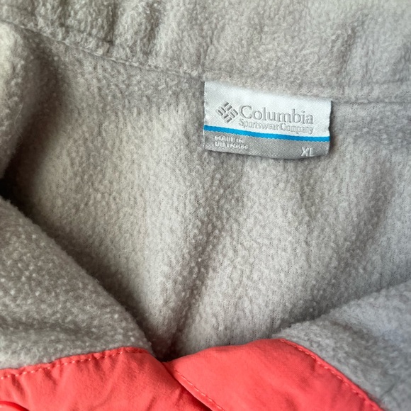 Womens Columbia Pullover - Picture 5 of 5